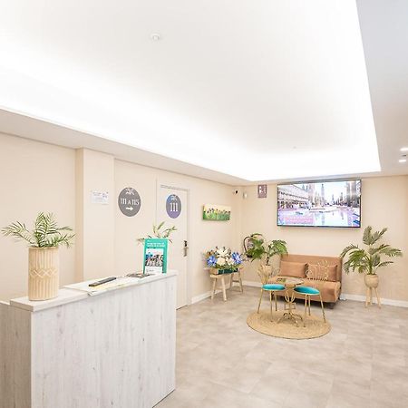 Hostal Plaza Boutique (Adults Only) Zaragoza Luaran gambar