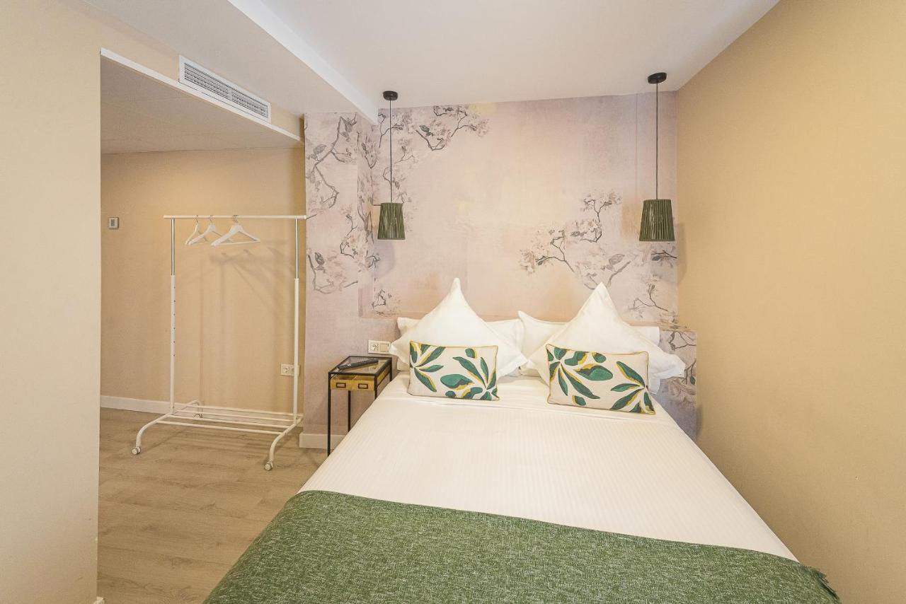 Hostal Plaza Boutique (Adults Only) Zaragoza Luaran gambar