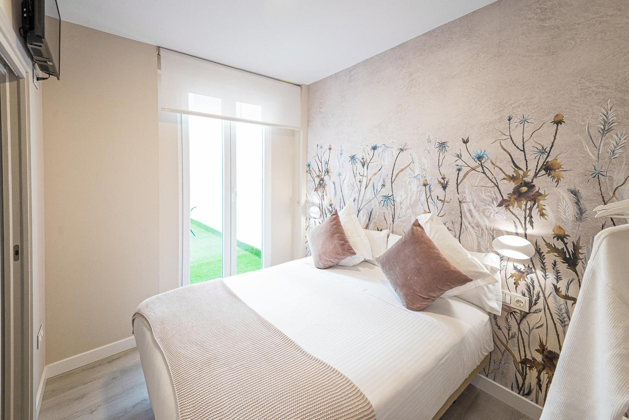 Hostal Plaza Boutique (Adults Only) Zaragoza Luaran gambar