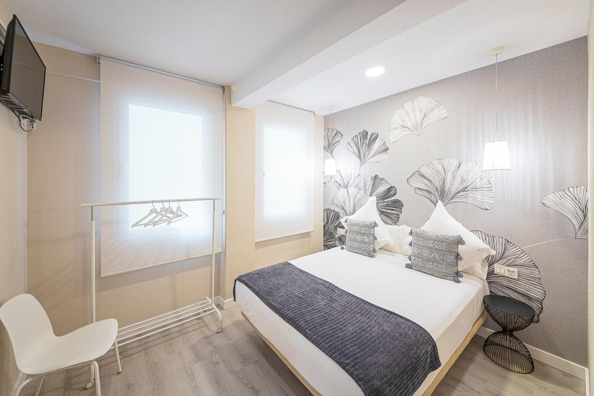 Hostal Plaza Boutique (Adults Only) Zaragoza Luaran gambar