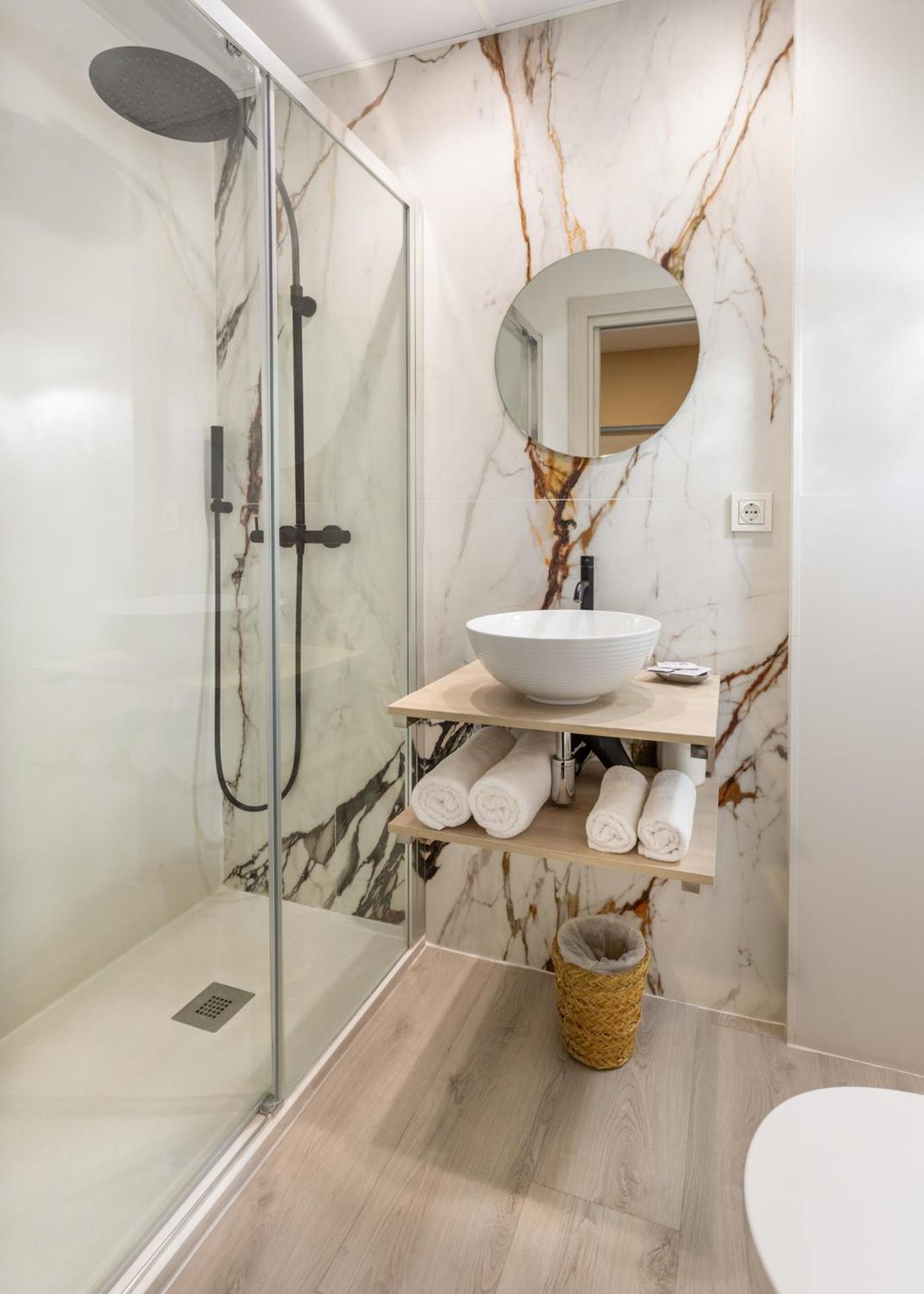 Hostal Plaza Boutique (Adults Only) Zaragoza Luaran gambar